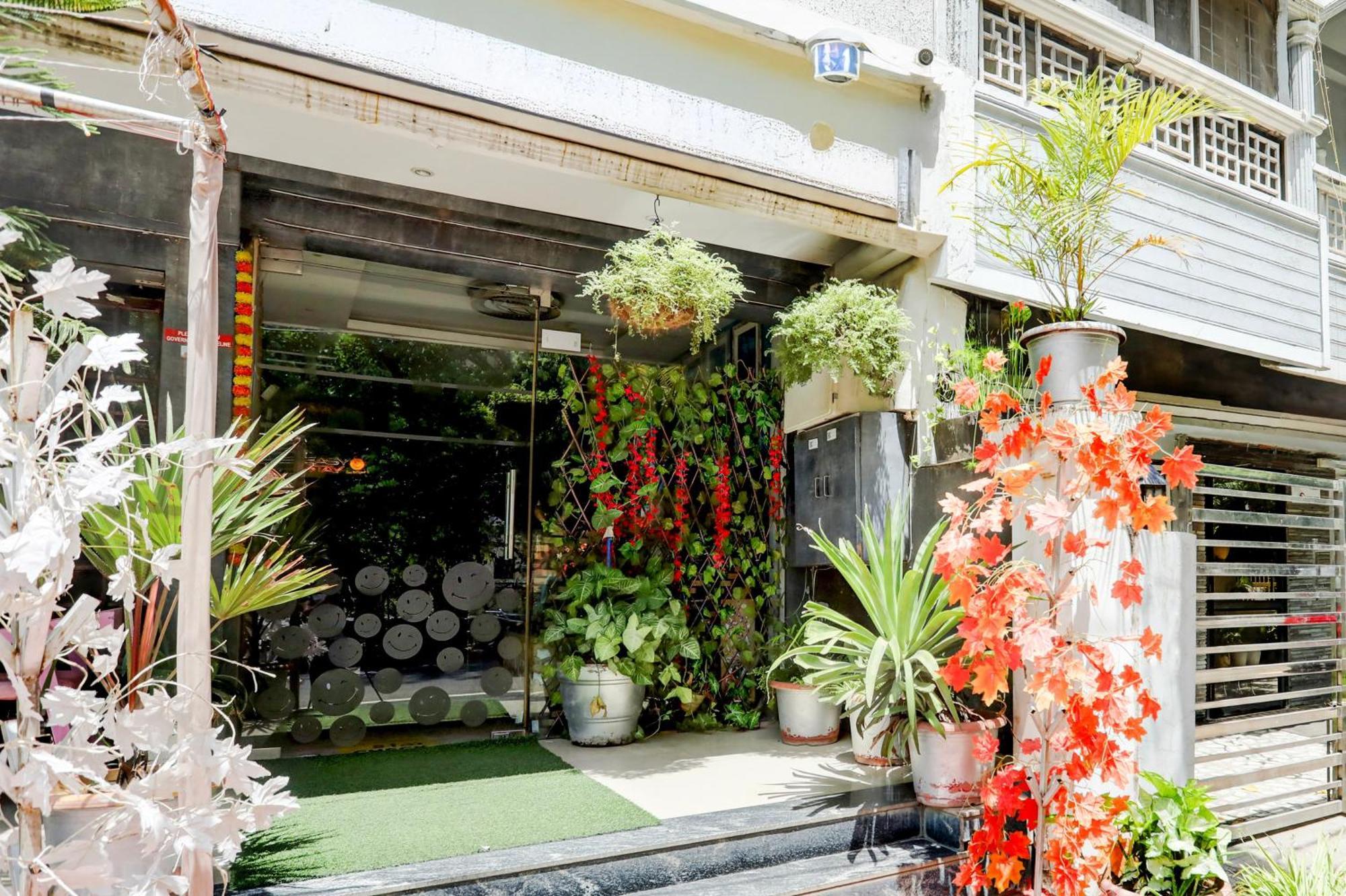 Super Hotel O Mp Nagar Near Rachna Tower Bhopal Bagian luar foto